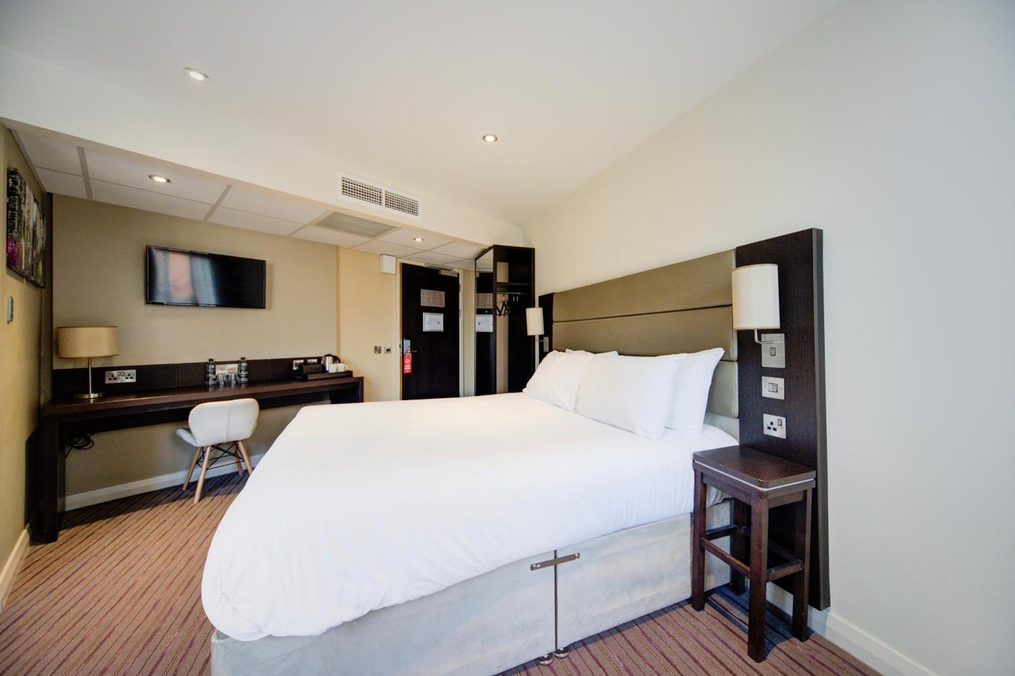 Belvilla Newport City Centre Hotel - Lifestyle Zewnętrze zdjęcie