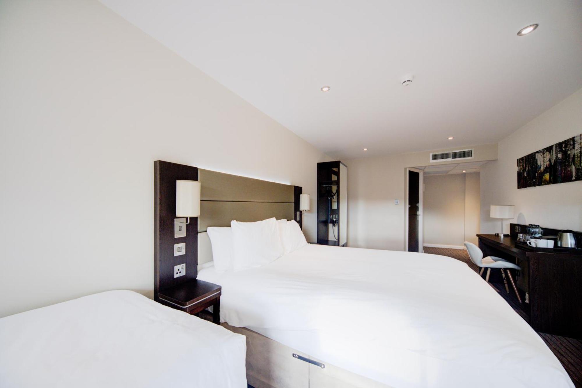 Belvilla Newport City Centre Hotel - Lifestyle Zewnętrze zdjęcie