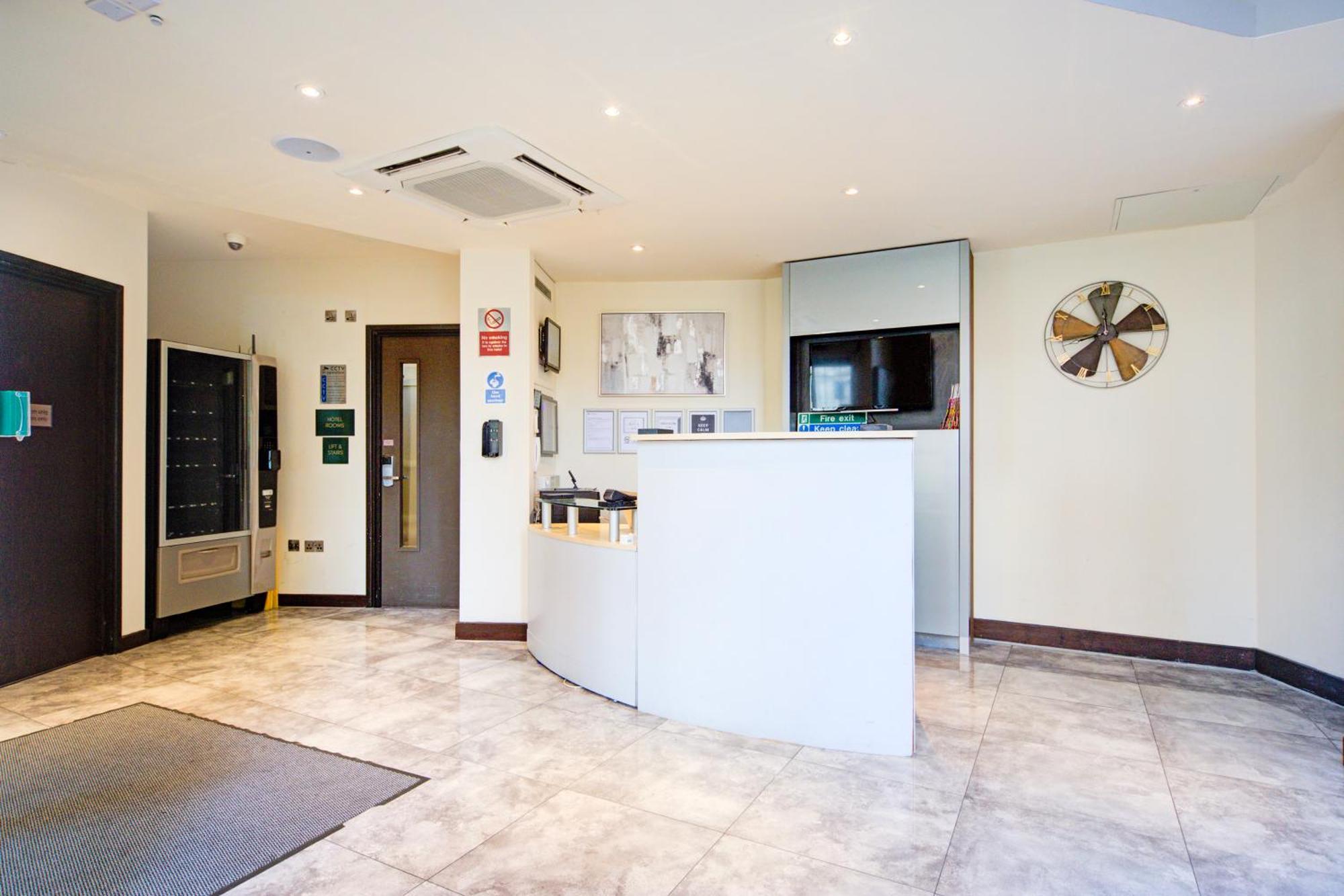 Belvilla Newport City Centre Hotel - Lifestyle Zewnętrze zdjęcie