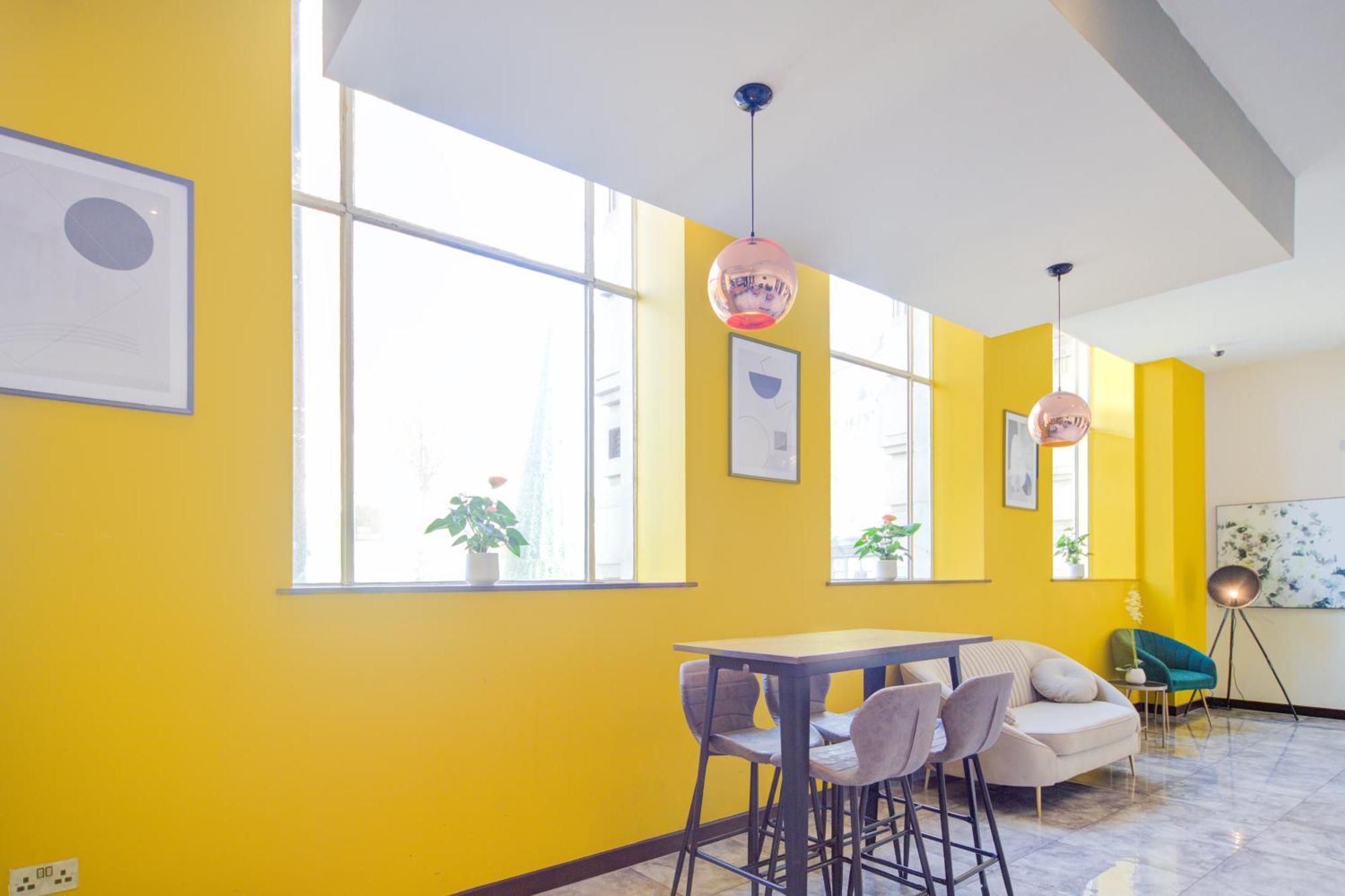 Belvilla Newport City Centre Hotel - Lifestyle Zewnętrze zdjęcie