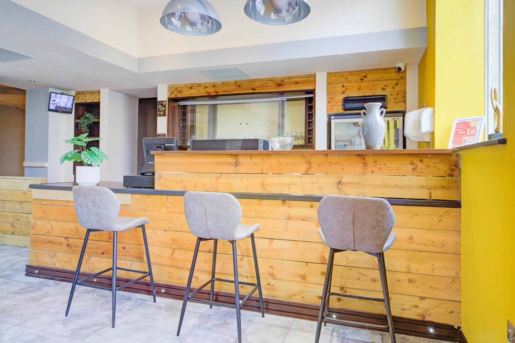 Belvilla Newport City Centre Hotel - Lifestyle Zewnętrze zdjęcie