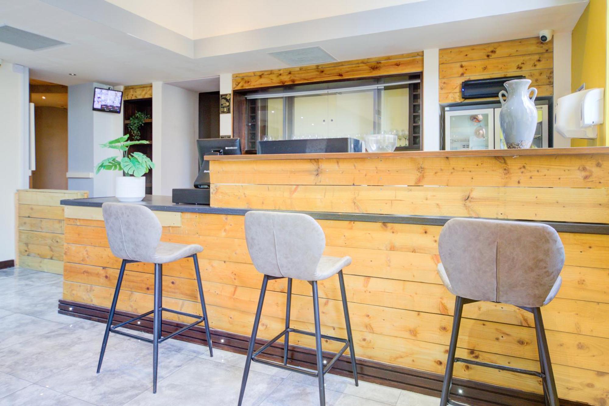 Belvilla Newport City Centre Hotel - Lifestyle Zewnętrze zdjęcie