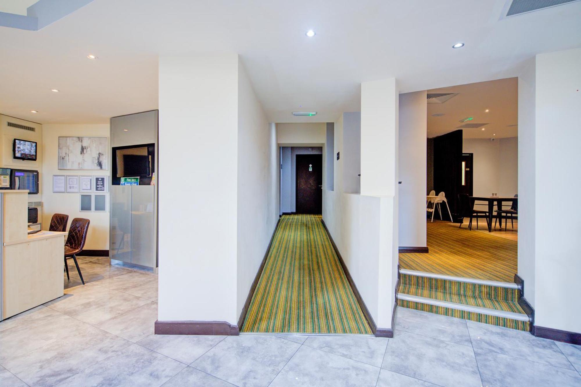Belvilla Newport City Centre Hotel - Lifestyle Zewnętrze zdjęcie