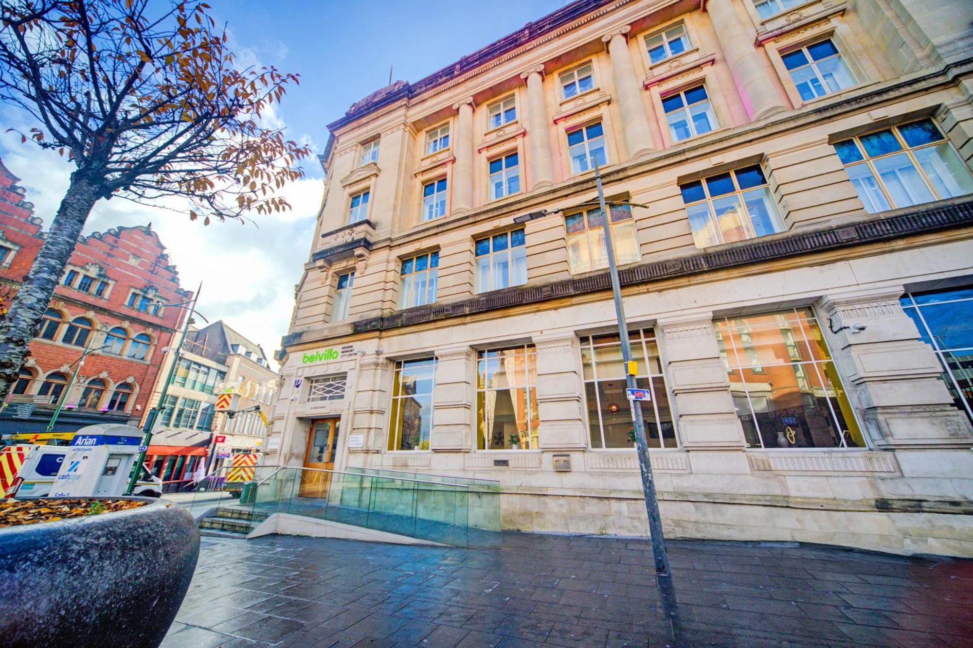 Belvilla Newport City Centre Hotel - Lifestyle Zewnętrze zdjęcie