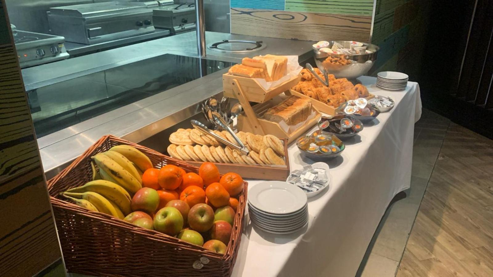 Belvilla Newport City Centre Hotel - Lifestyle Zewnętrze zdjęcie